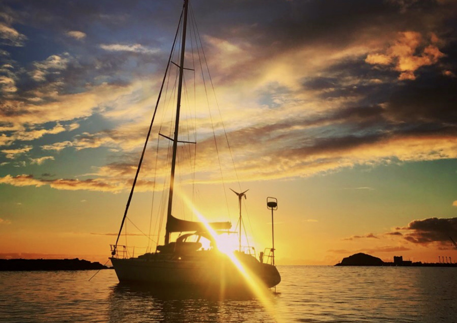 Sunset sail silhouette Hawaii
